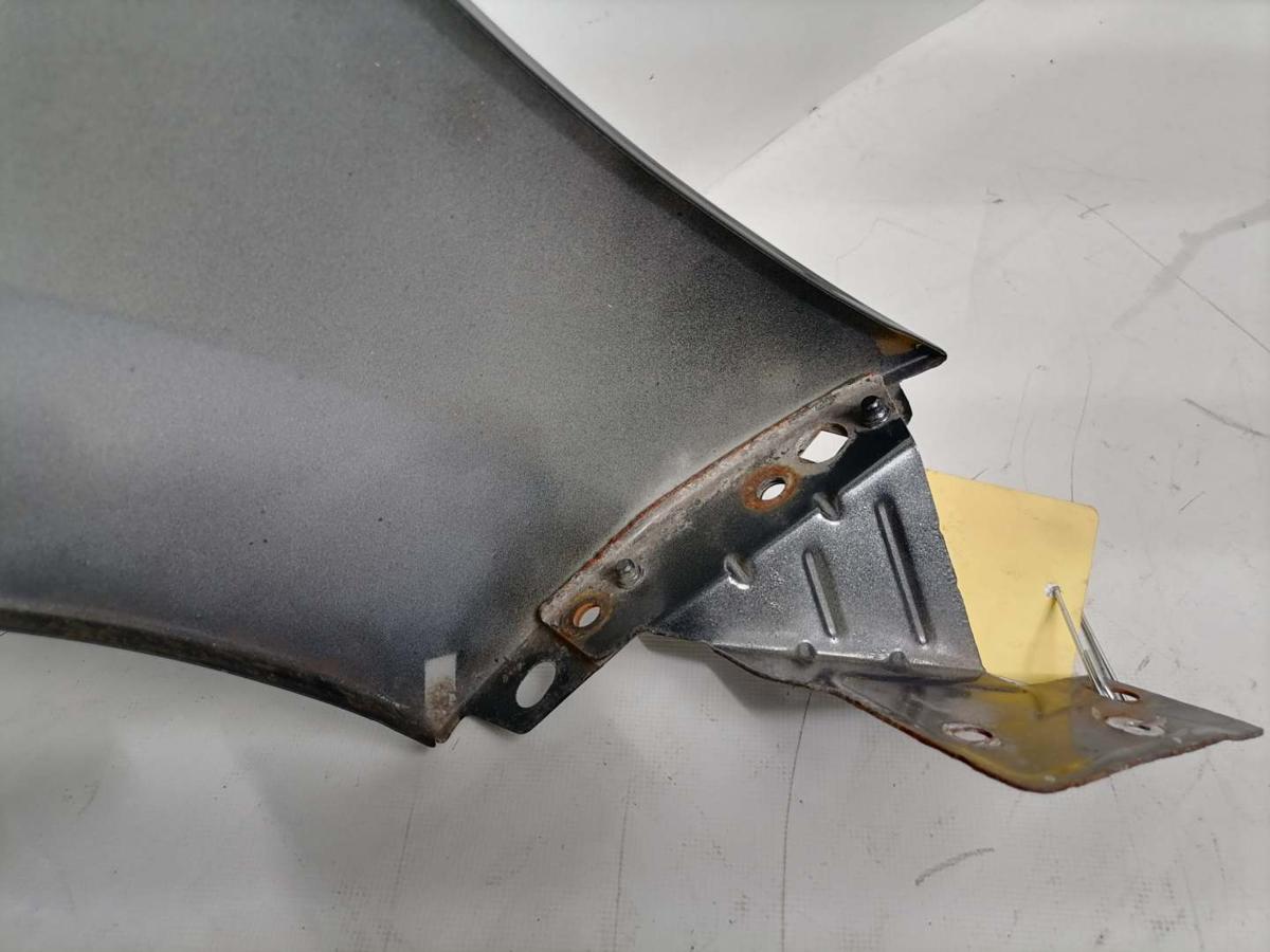 Peugeot 207SW original Kotfl&uuml;gel vorn links KTP Grau Shark Bj.2008